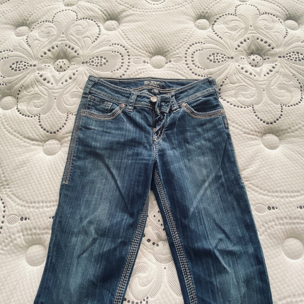 Silver jeans 27/34.